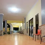 Zen Rooms B Walk Batu