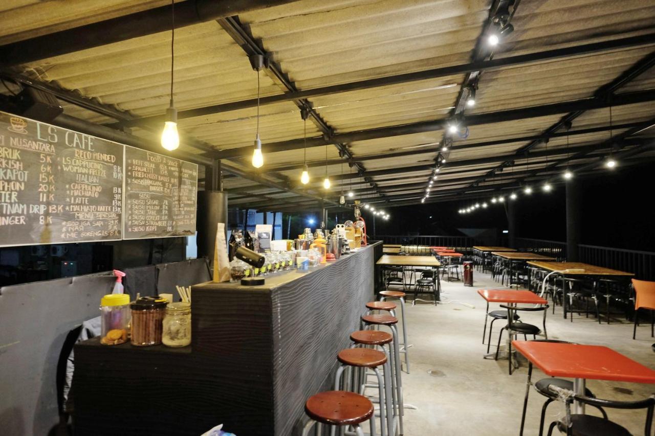 Zen B Walk Batu 3* Malang
